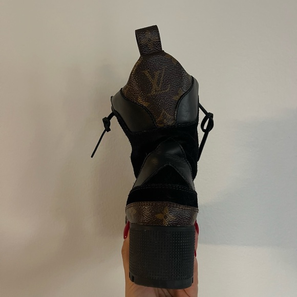 Louis Vuitton Laureate Platform Desert Boot - Picture 4 of 11